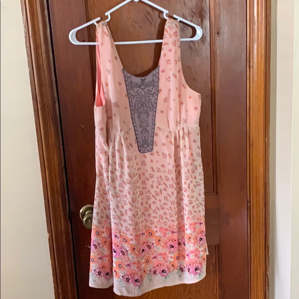 Adorable floral dress large
